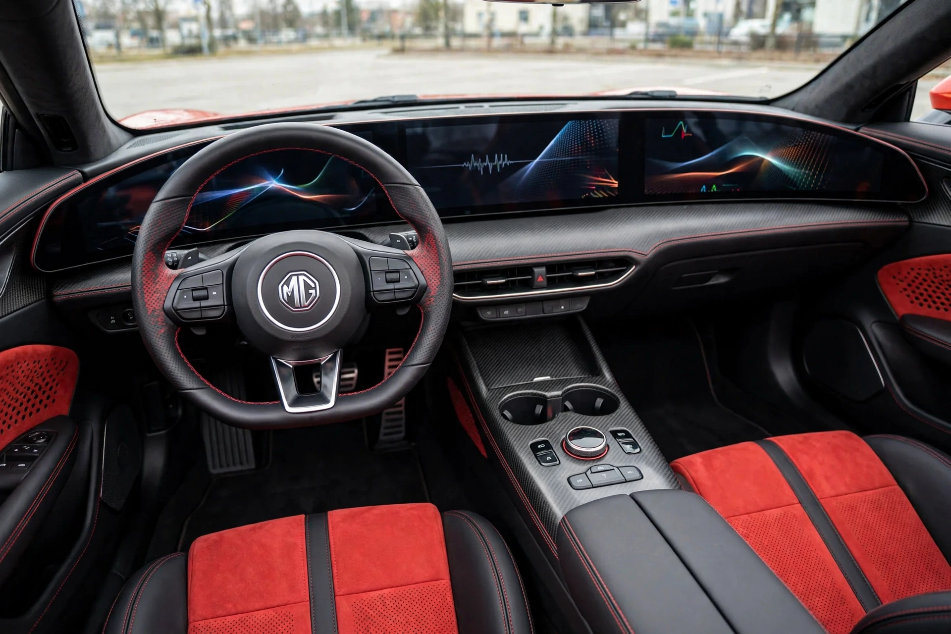 Interior oficial del MG Cyberster GT