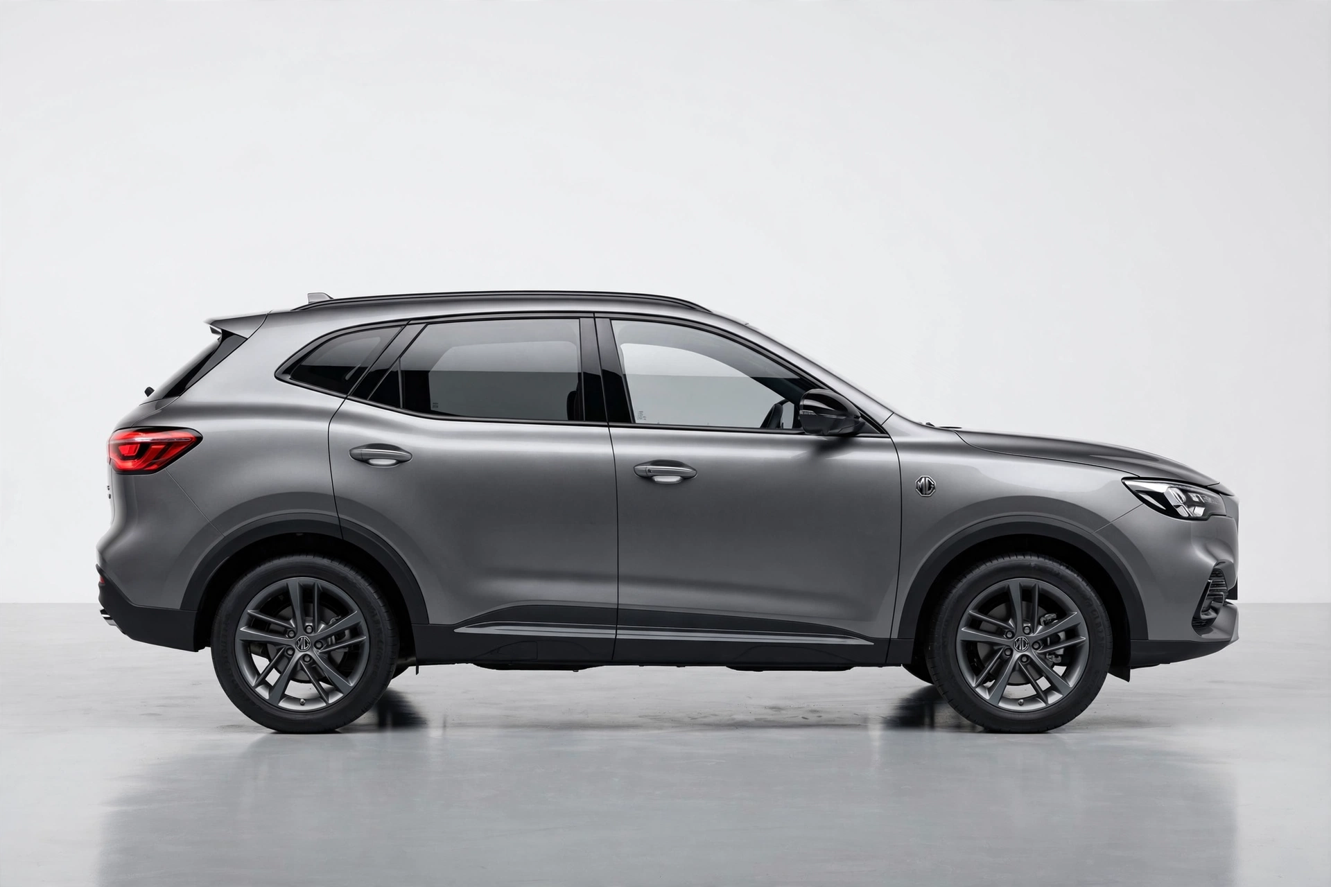 MG HS 1.5T gasolina, vista lateral