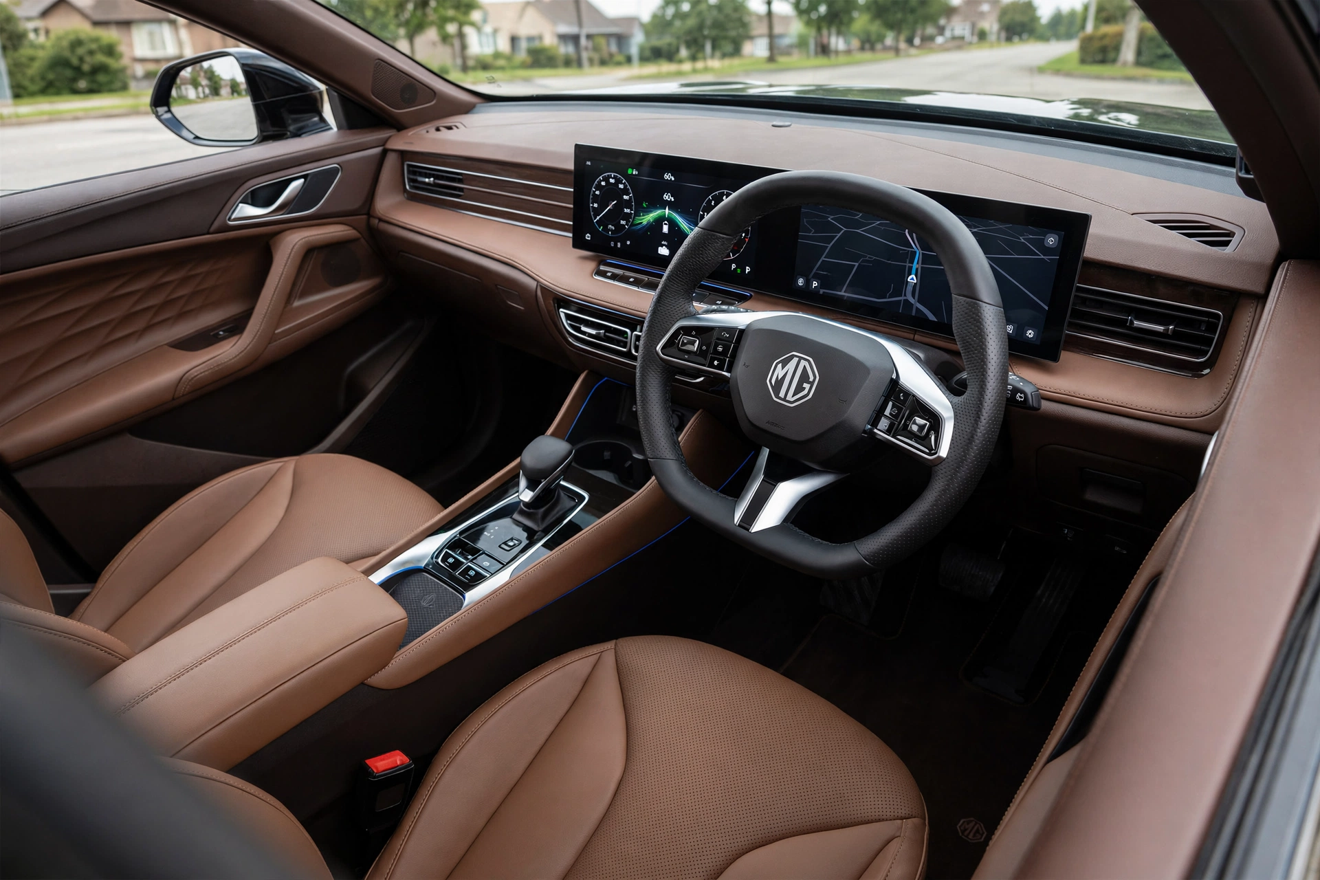 Interior oficial del MG HS Hybrid+
