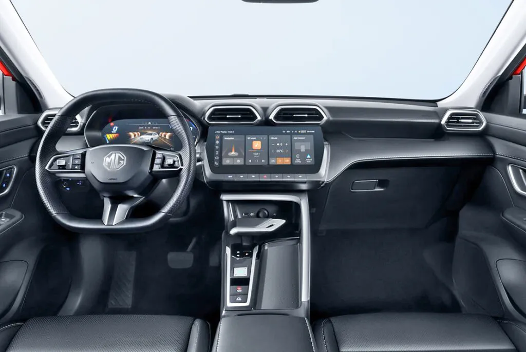 Interior oficial del MG ZS Hybrid+