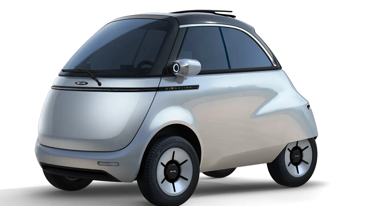 Microlino, microcoche eléctrico de diseño retro en exterior