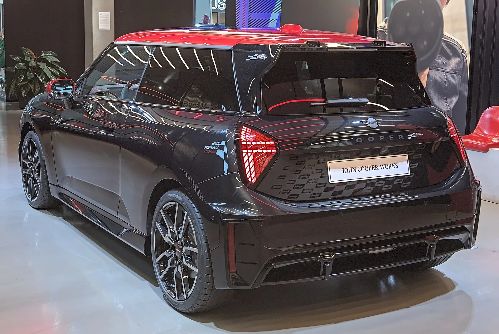 MINI Cooper JCW E