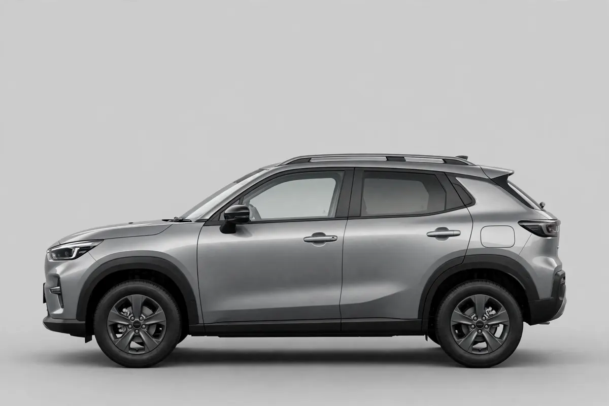 Mitsubishi Grandis 130T gris, vista lateral completa en estudio