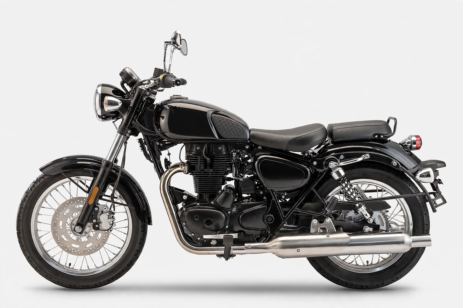 Benelli Imperiale 400 2024, vista lateral clásica