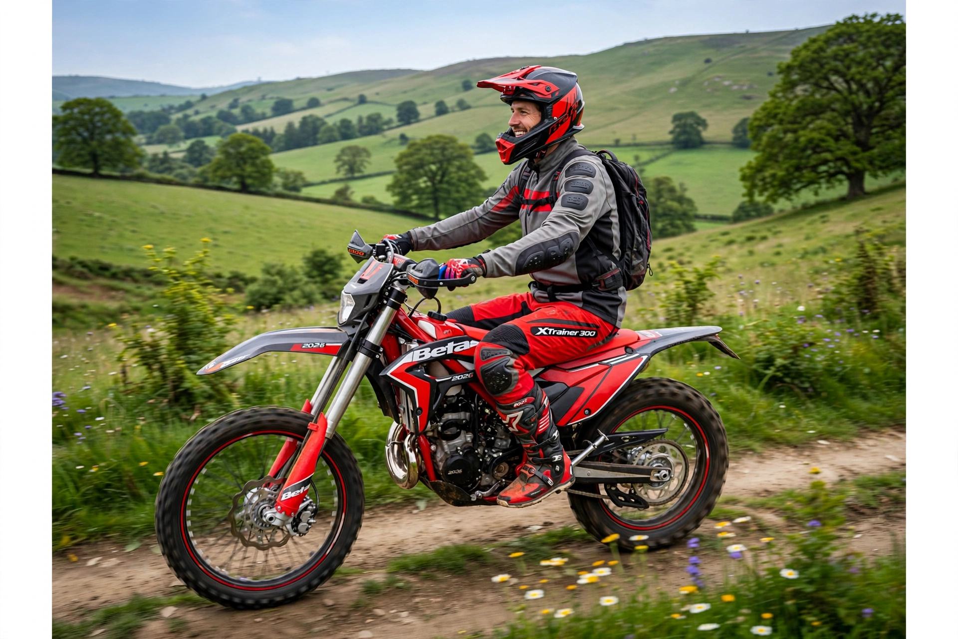 Beta Xtrainer 300 2026 en una ruta de enduro suave