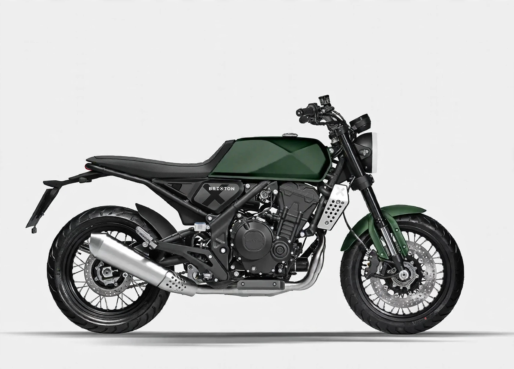 Brixton Crossfire 500 X 2024, vista lateral scrambler