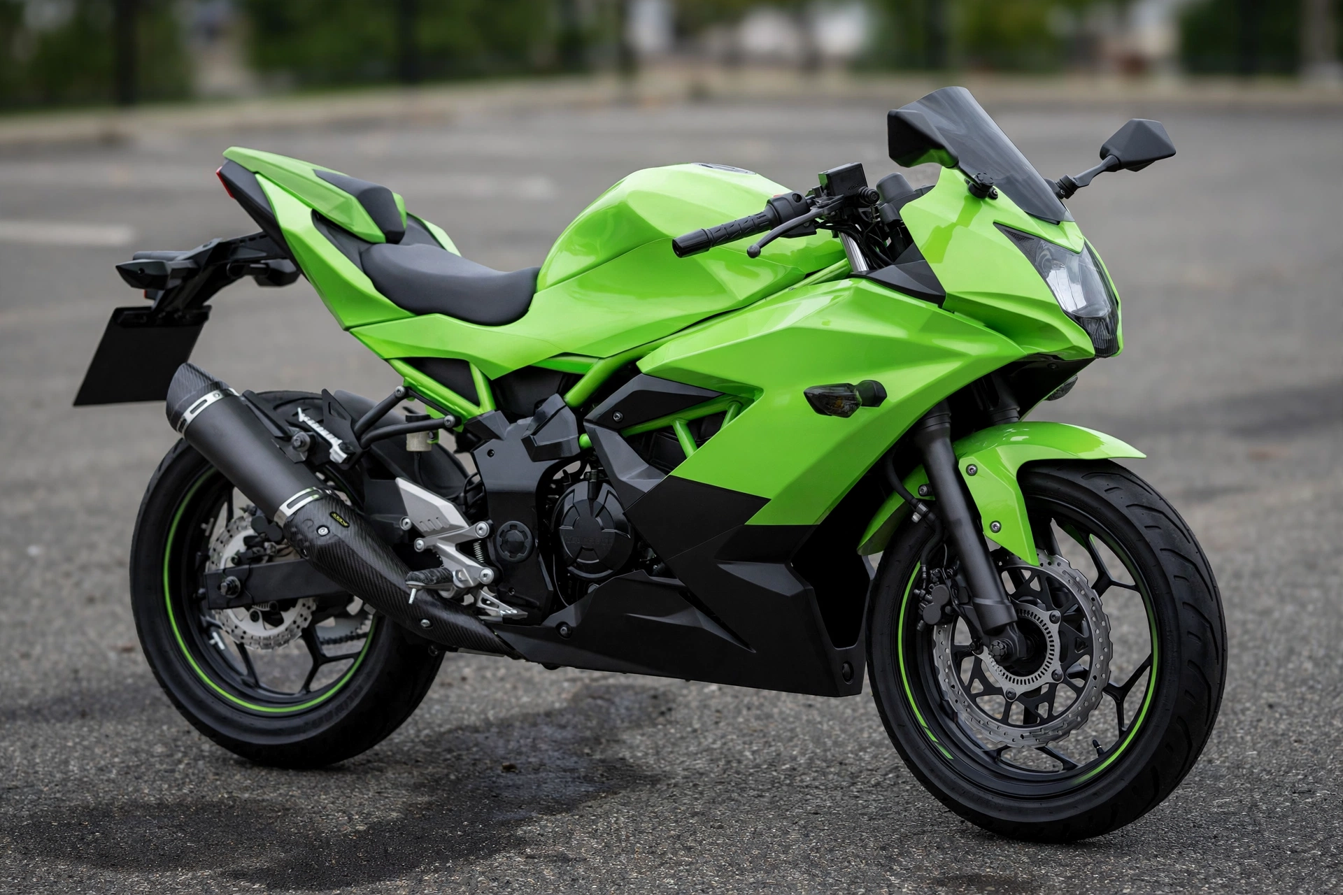 Foto oficial de la Kawasaki Ninja 125