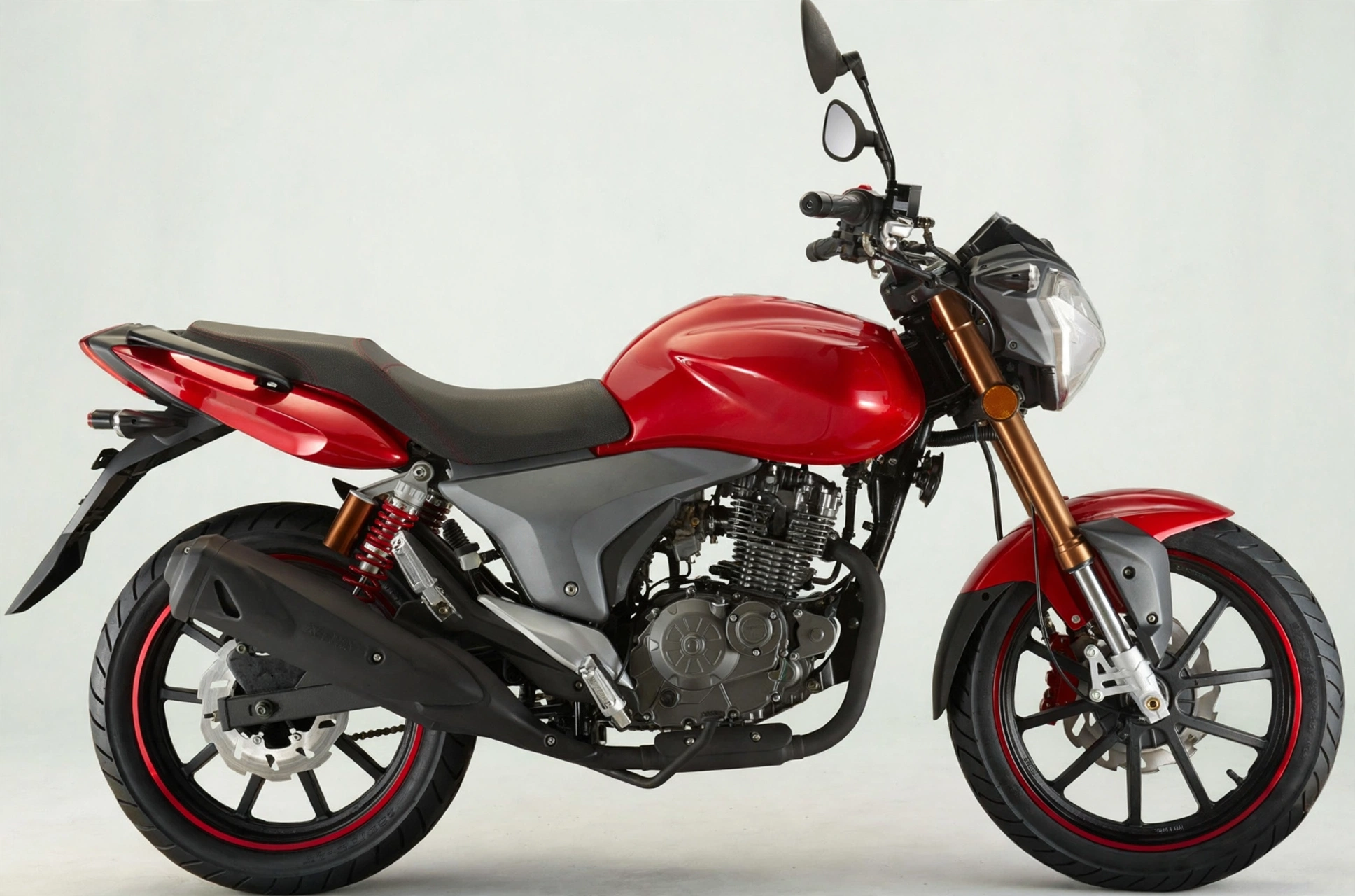 Keeway RKV 125C 2024, vista lateral naked