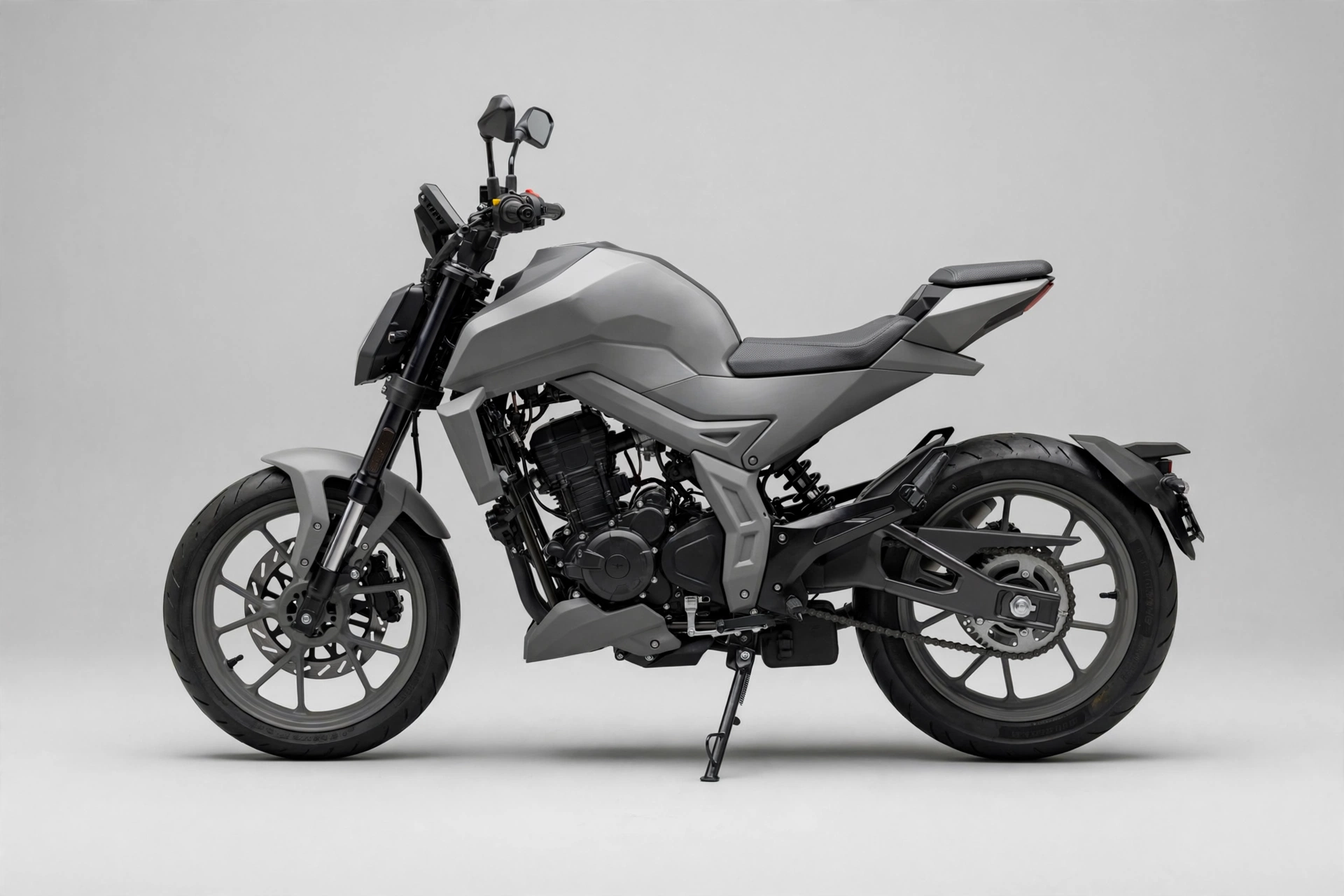 Mitt NK 125 2025, vista lateral naked