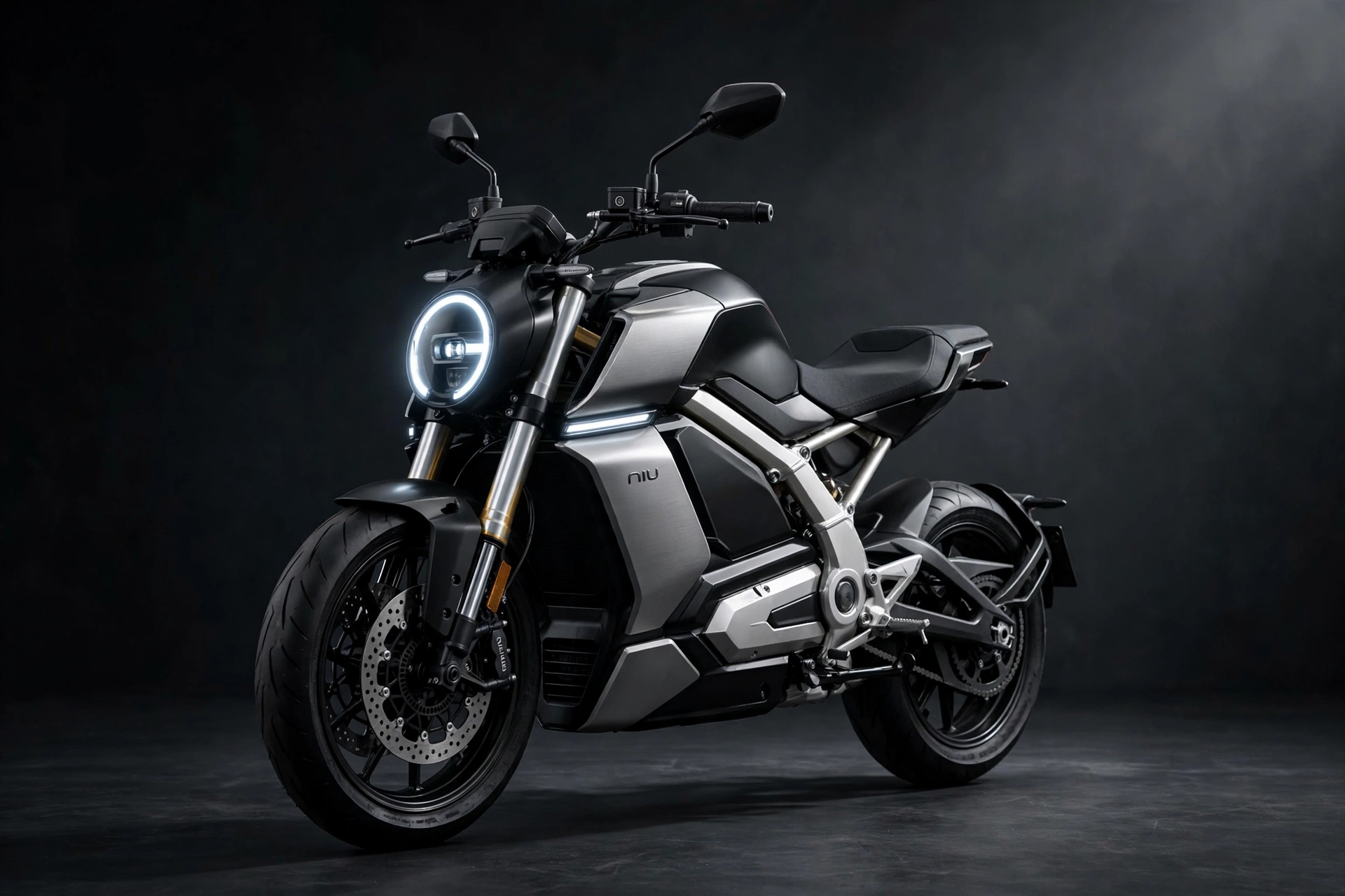 NIU NQiX 500 2026 moto eléctrica naked en estudio