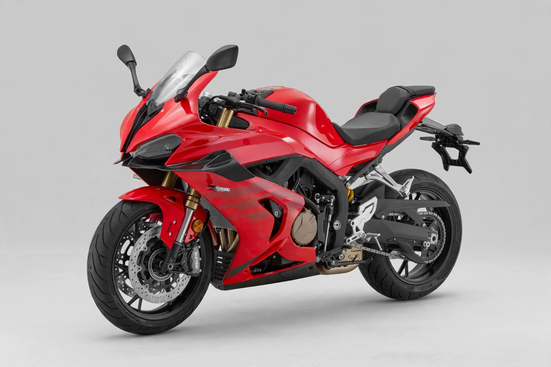 Foto oficial de la QJMotor SRK 800 RR