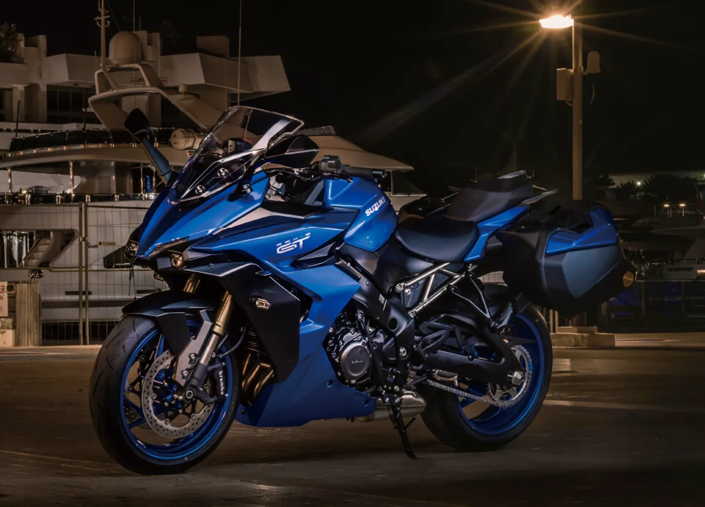 Foto oficial de la Suzuki GSX-S1000GT