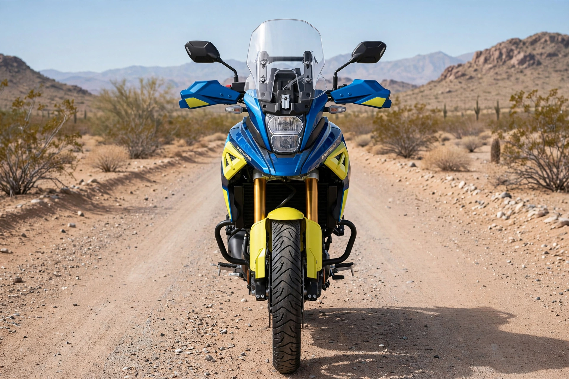 Suzuki V-Strom 1050 Tech 2025, frontal con pico
