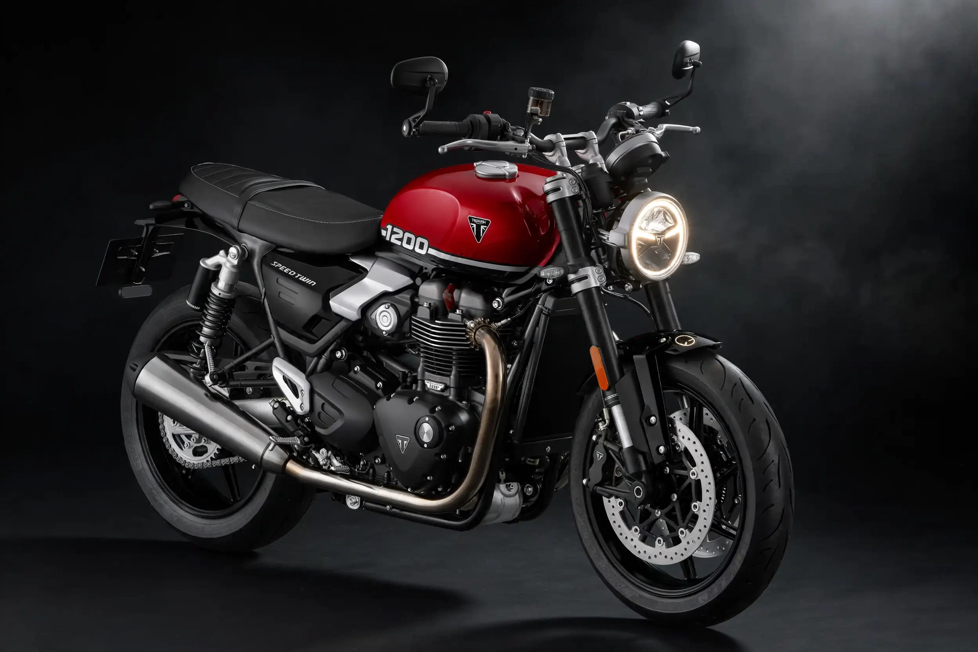 Foto oficial de la Triumph Speed Twin 1200