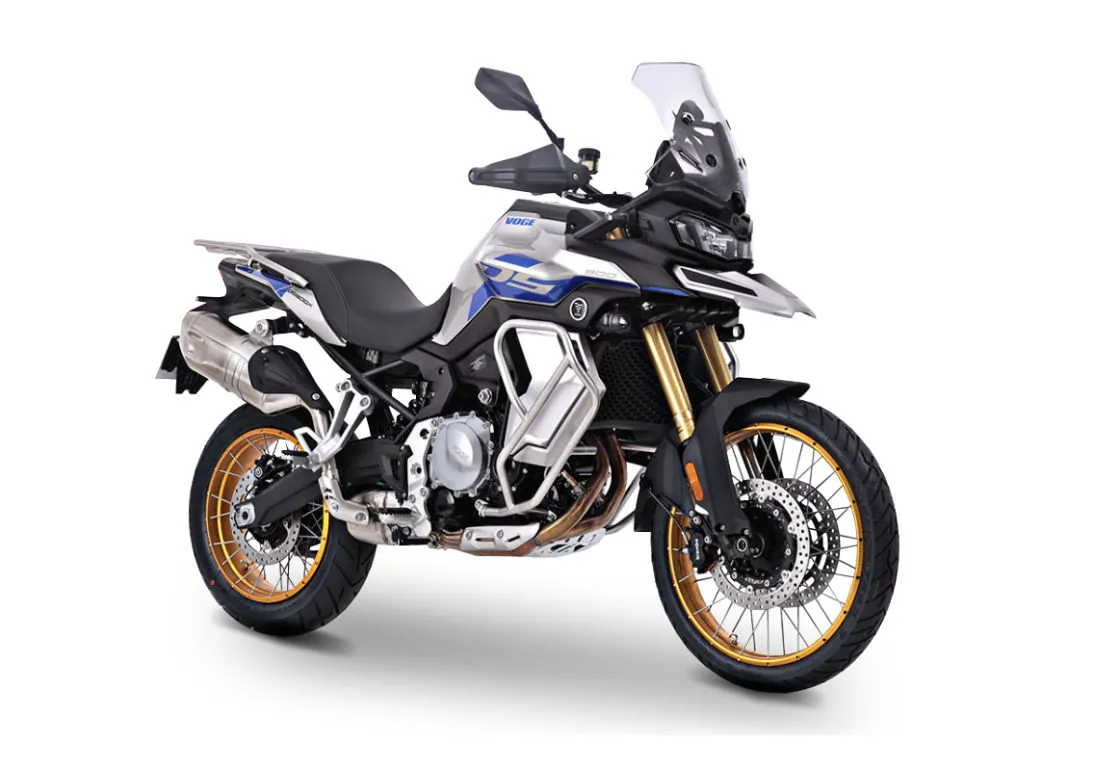 Foto oficial de la Voge 900DSX