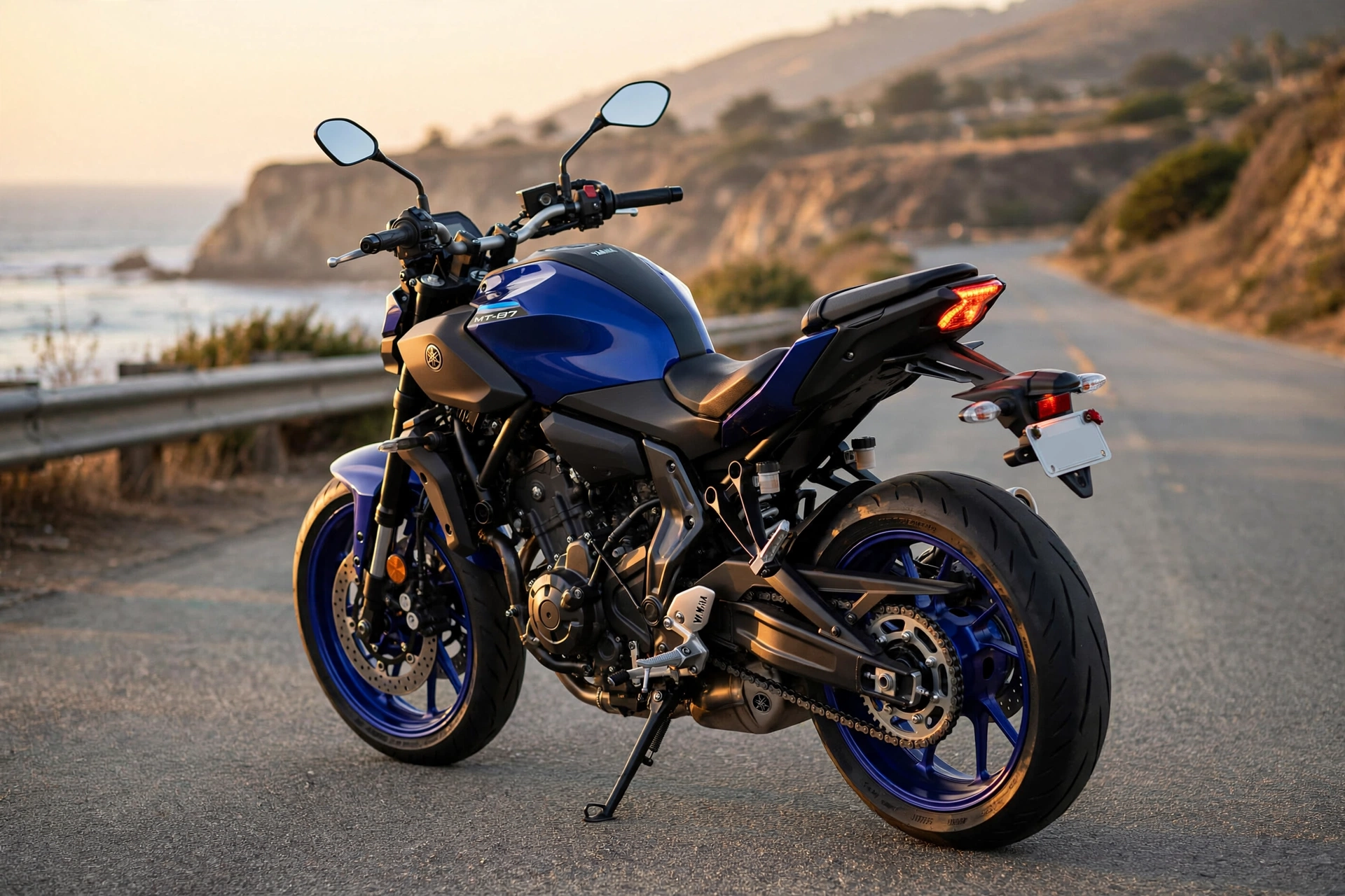 Yamaha MT-07 2025, vista lateral del bicilíndrico CP2