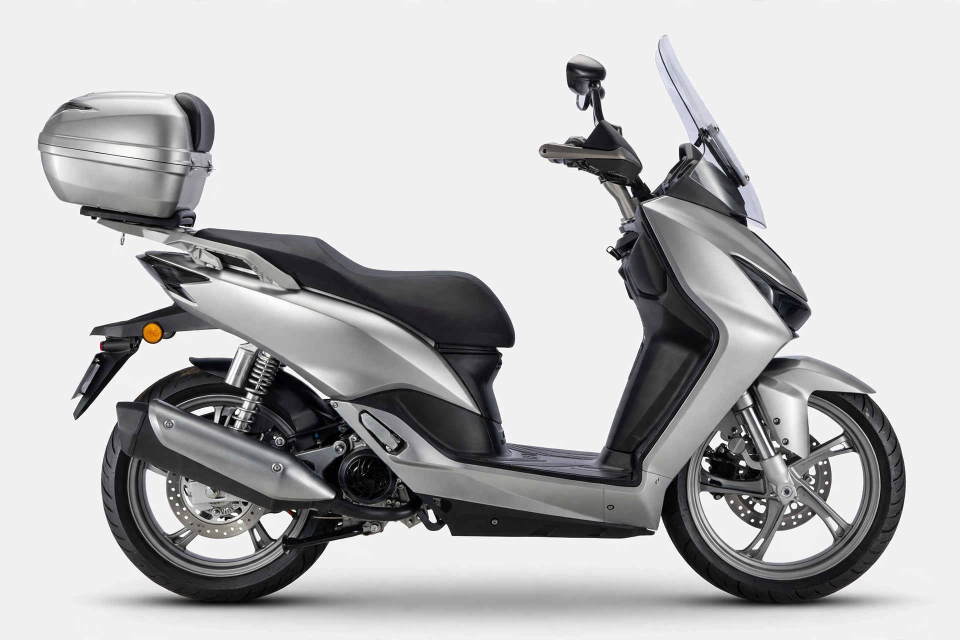 Zontes 350T 2025, vista lateral del scooter touring