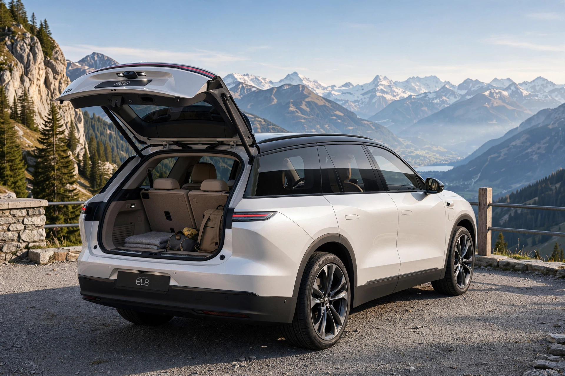 Nio EL8, SUV insignia de 6 plazas, vista trasera