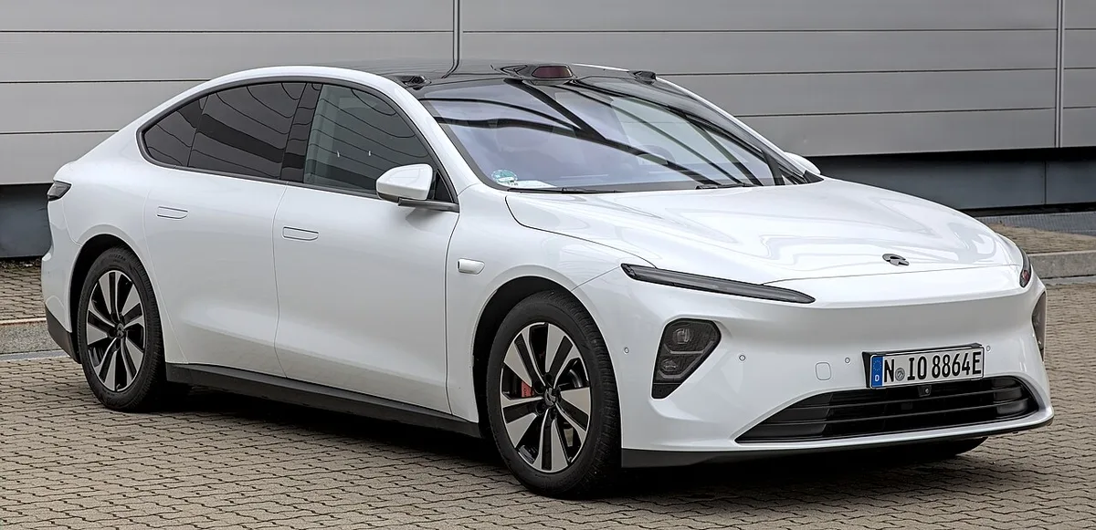 NIO ET7