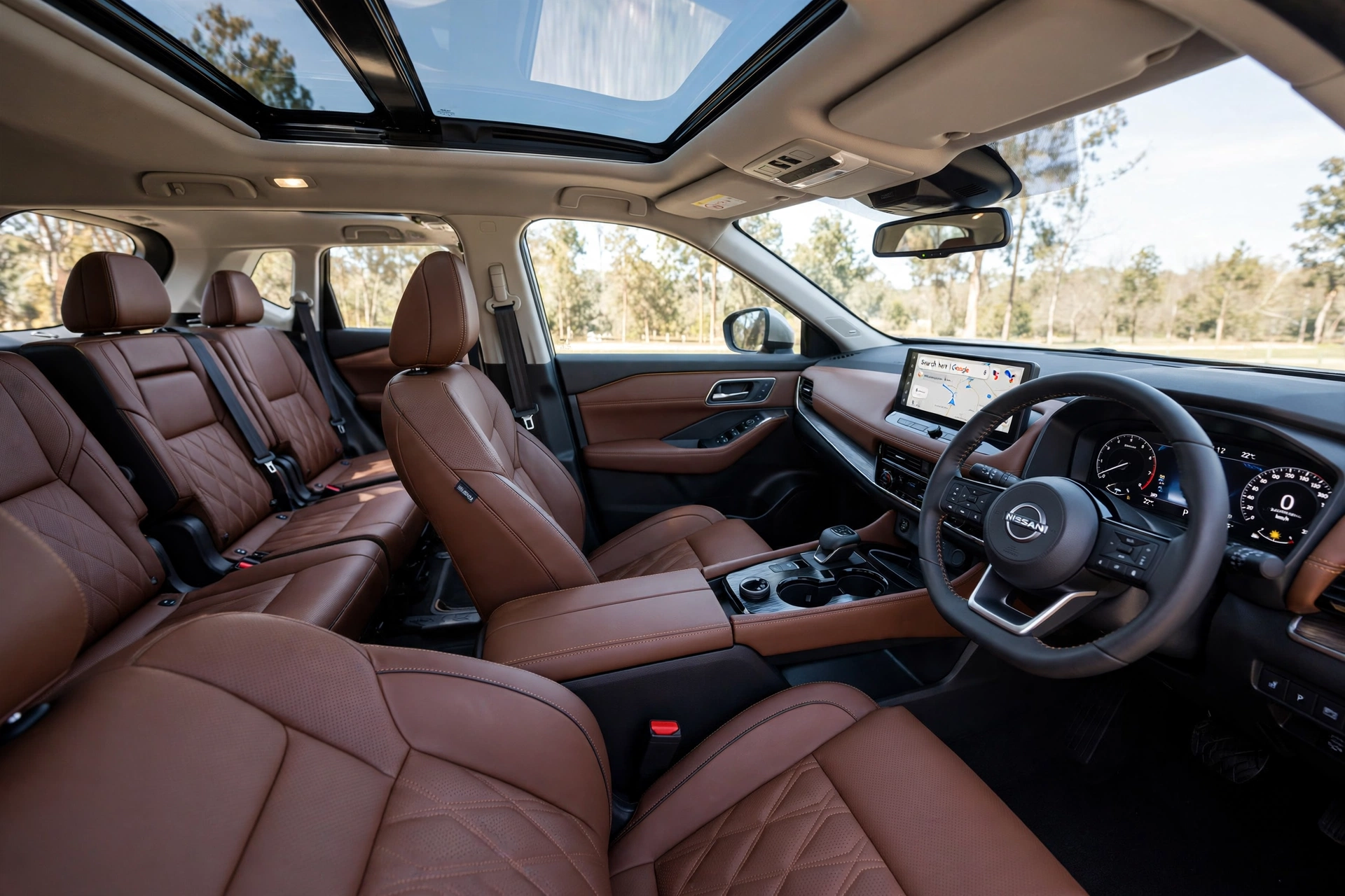 Interior oficial del Nissan X-Trail e-Power 204 CV