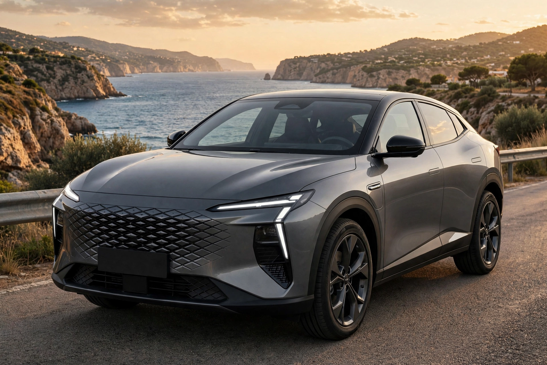 Omoda 5 gasolina gris grafito, tres cuartos delantero
