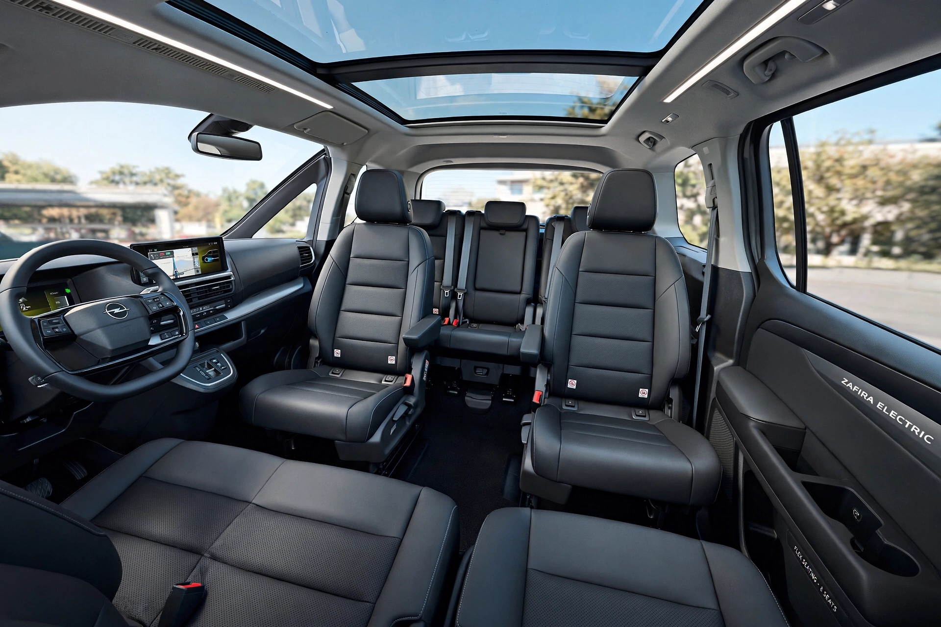 Interior oficial del Opel Zafira Electric 50 kWh