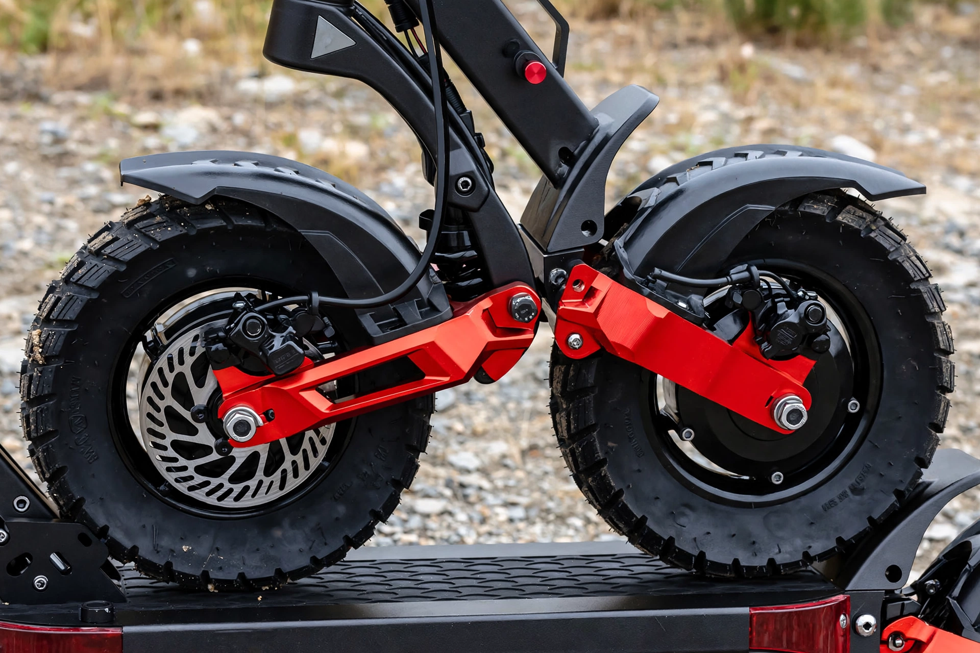 Detalle del chasis del Joyor LR10