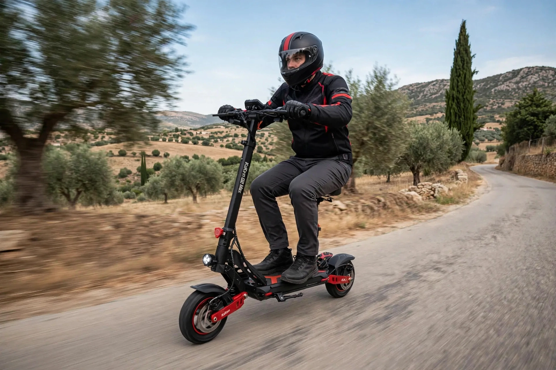 KuKirin G2 Max en carretera secundaria
