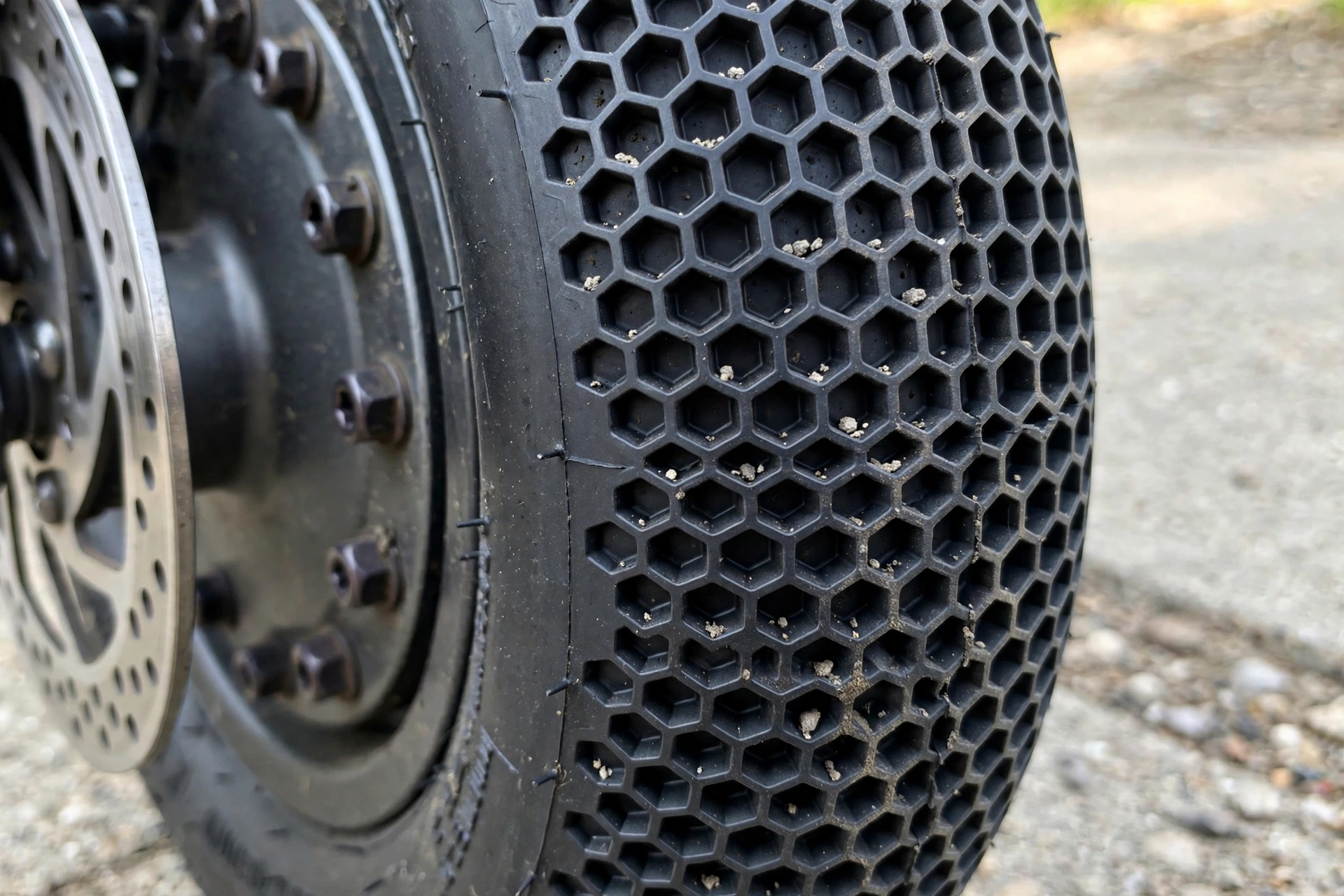 Detalle del KuKirin S1 Max plegado