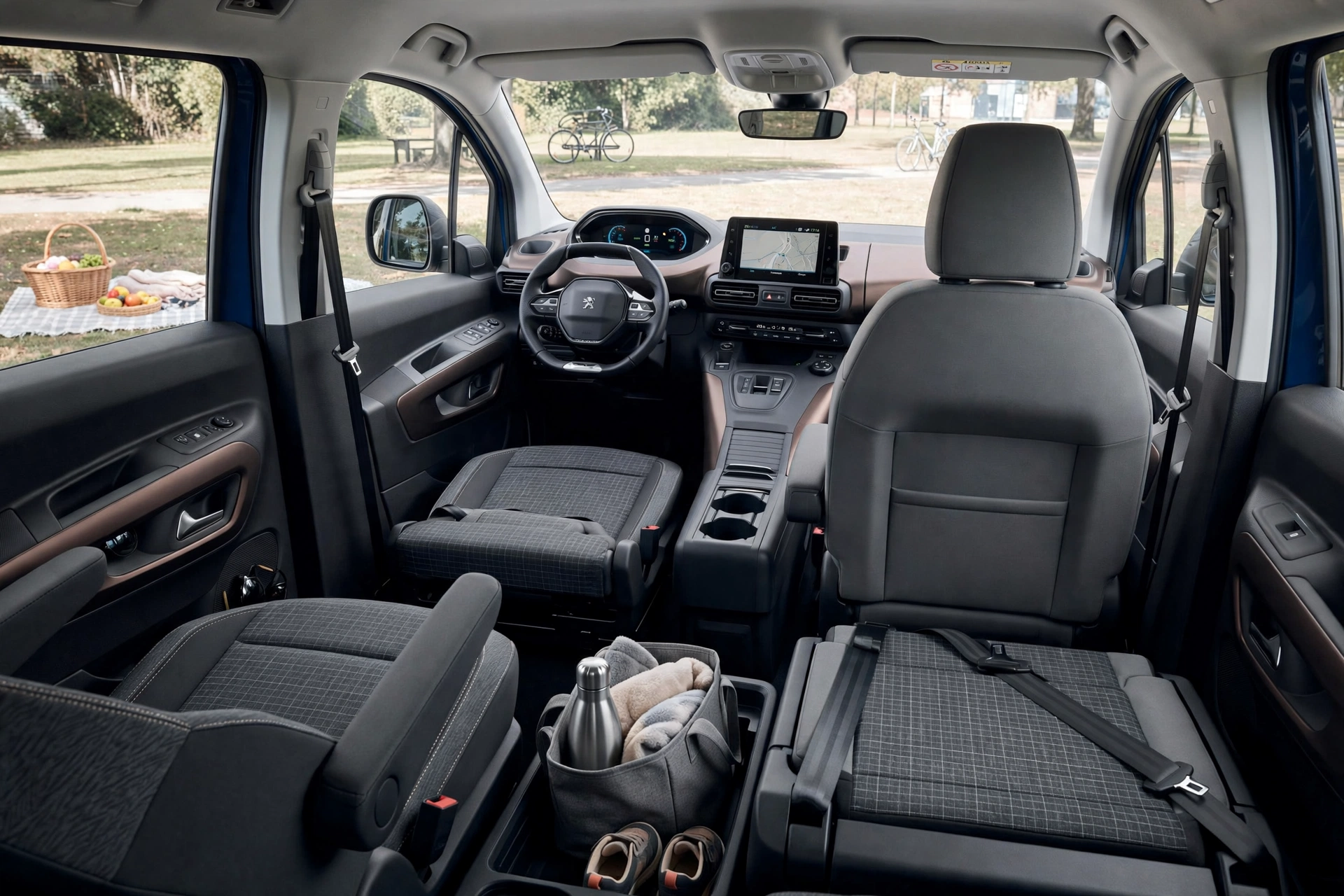 Interior oficial del Peugeot E-Rifter Standard Allure