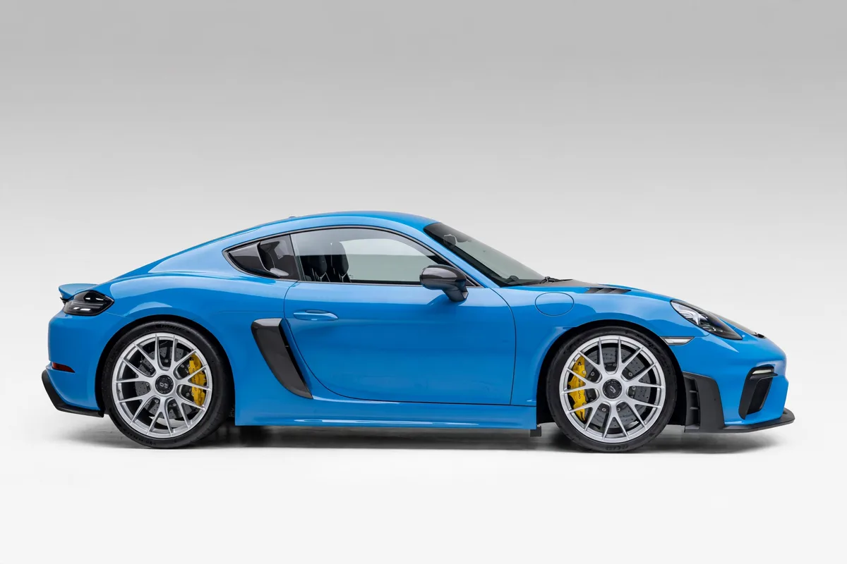 Foto oficial del Porsche 718 Cayman GT4 RS