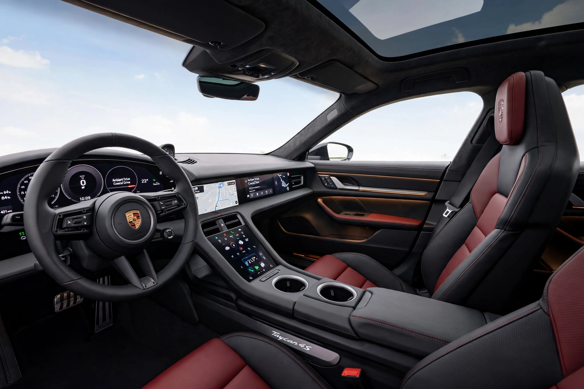 Interior oficial del Porsche Taycan 4S