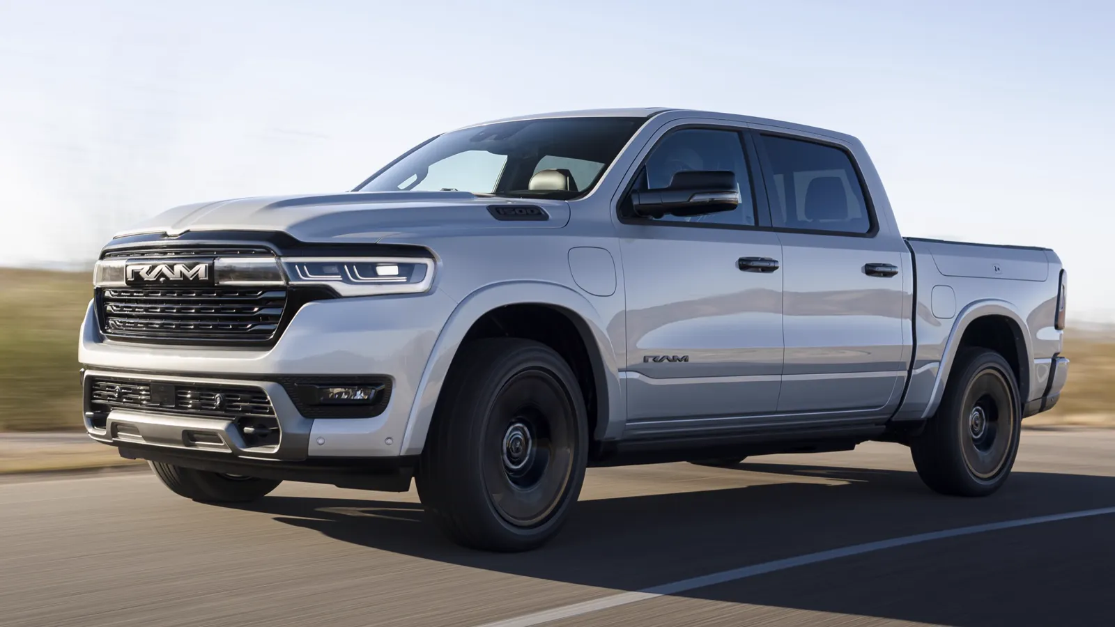 Ram 1500 REV del año 2025