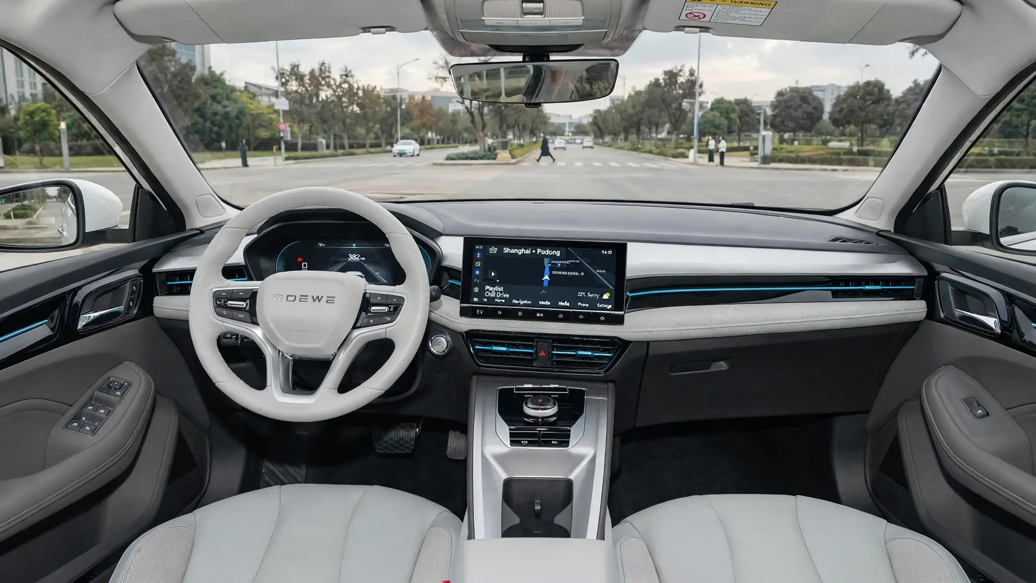 Interior del Roewe Ei5