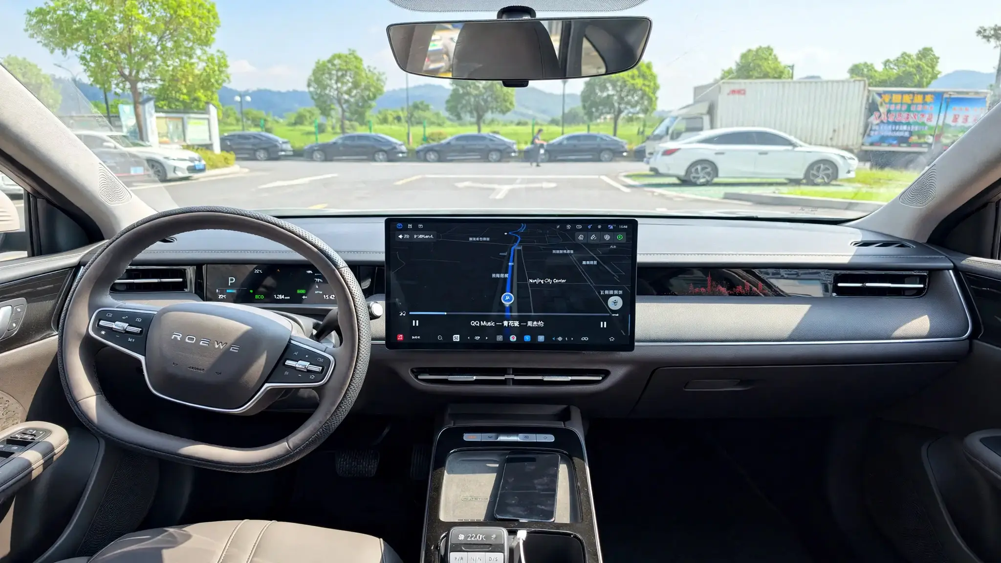 Interior oficial del Roewe Jiayue 07