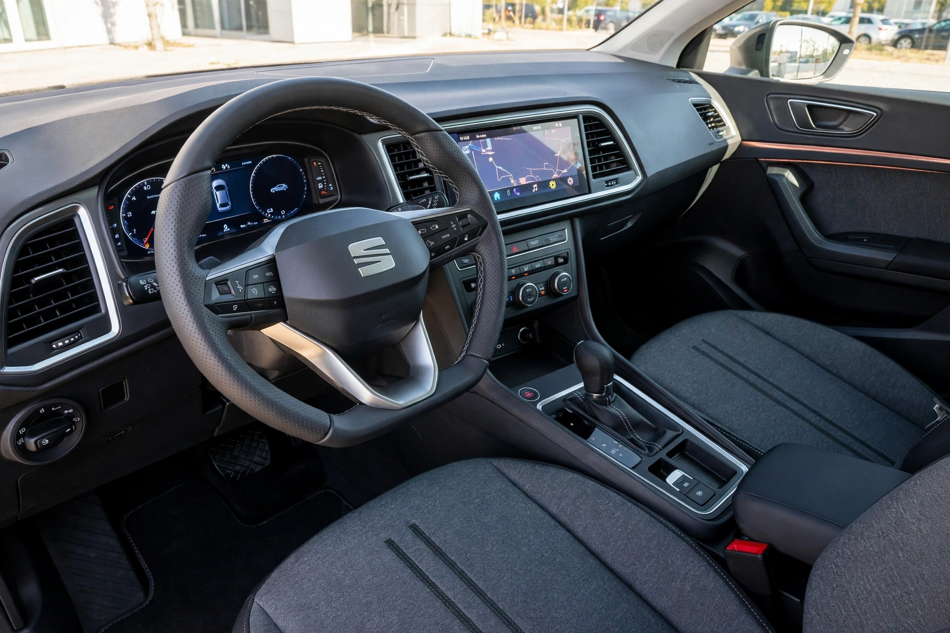 Interior oficial del SEAT Ateca 1.5 TSI