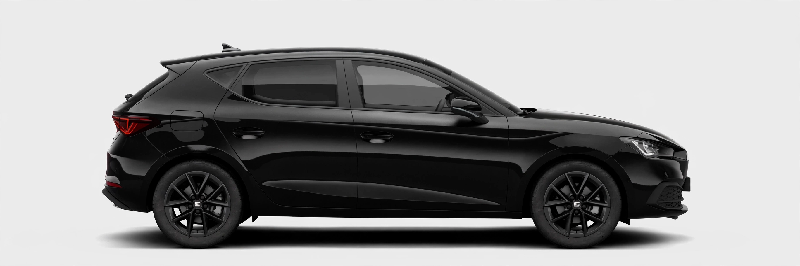 SEAT León 1.5 eTSI, vista lateral