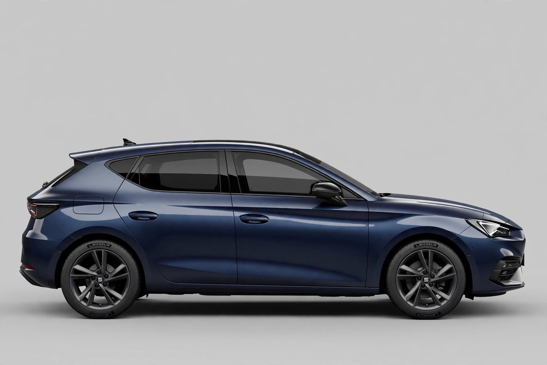 SEAT León 2.0 TDI, vista lateral