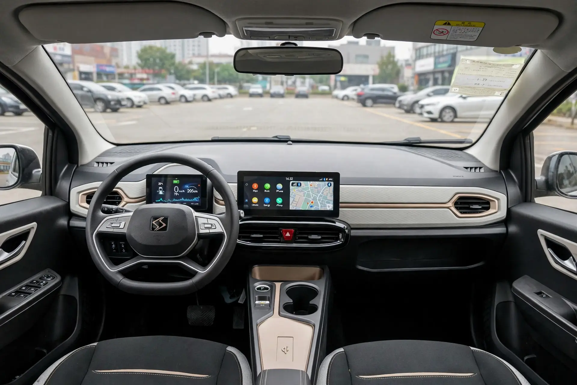 Interior del Sehol E10X