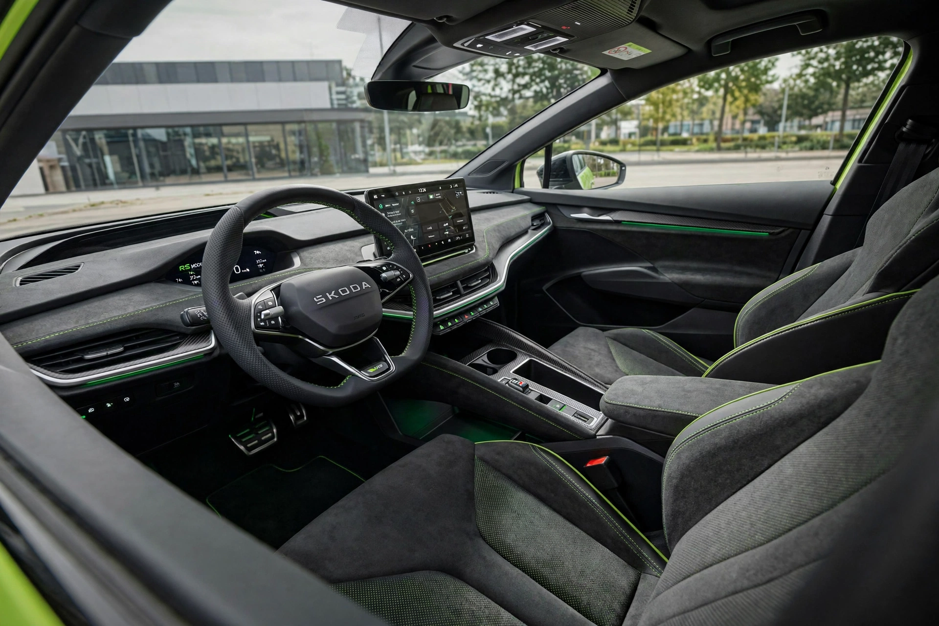 Interior oficial del Skoda Enyaq RS