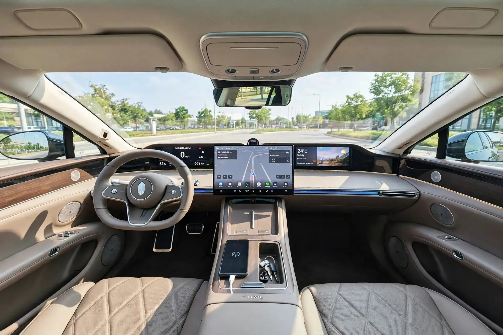 Interior oficial del Stelato S9T EREV