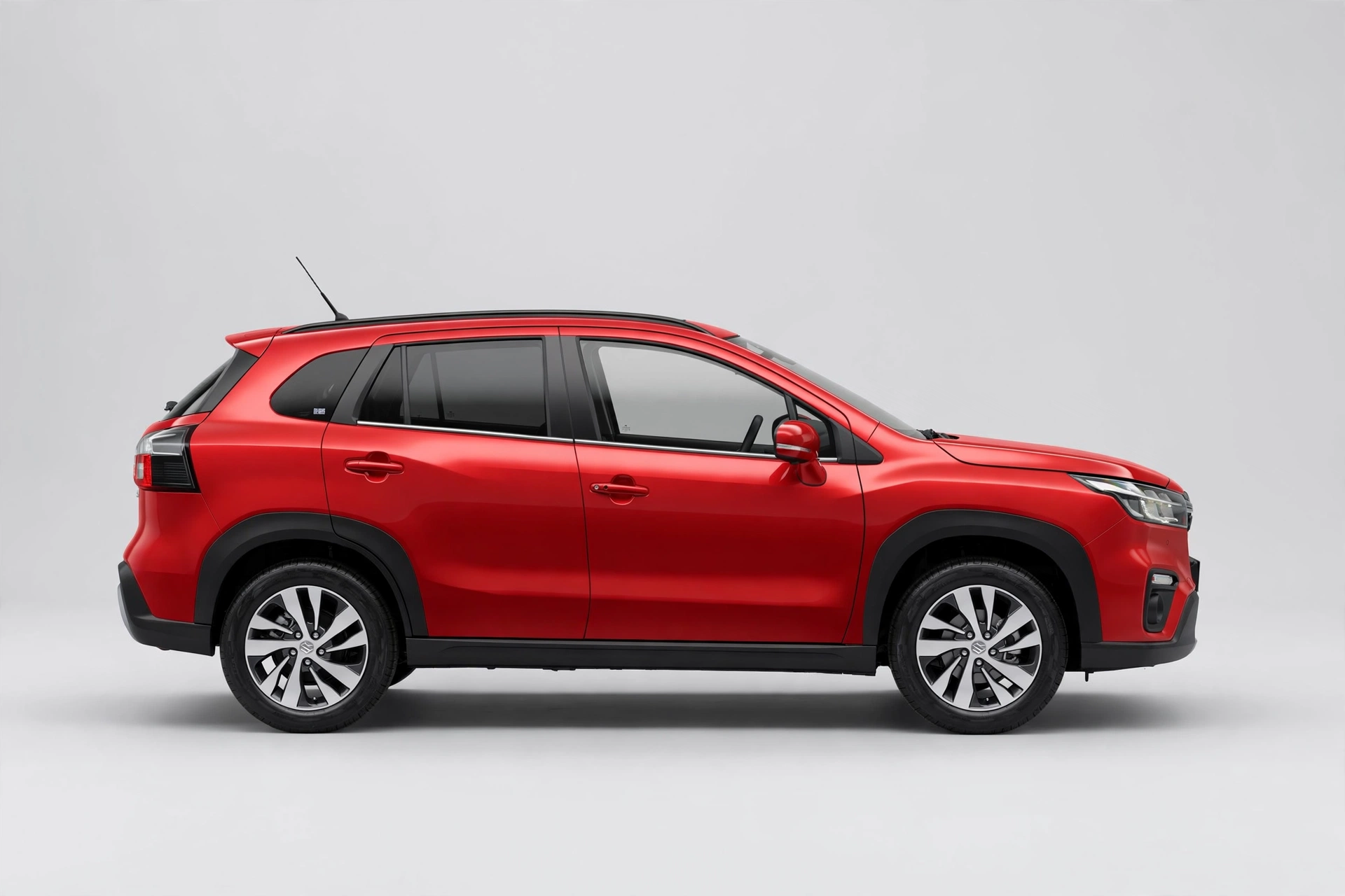 Suzuki S-Cross Mild Hybrid, perfil lateral