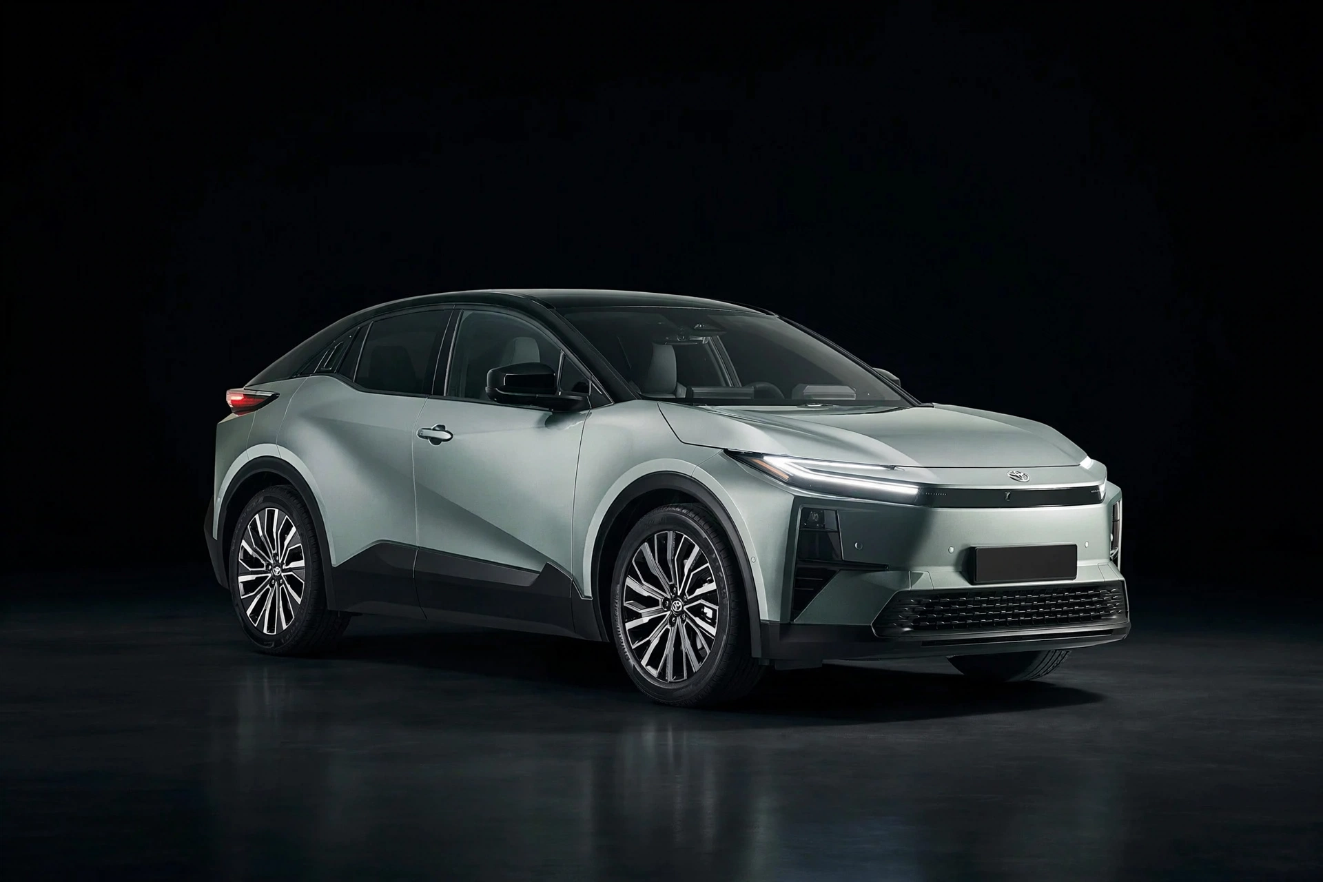 Toyota C-HR+ 2026, vista lateral