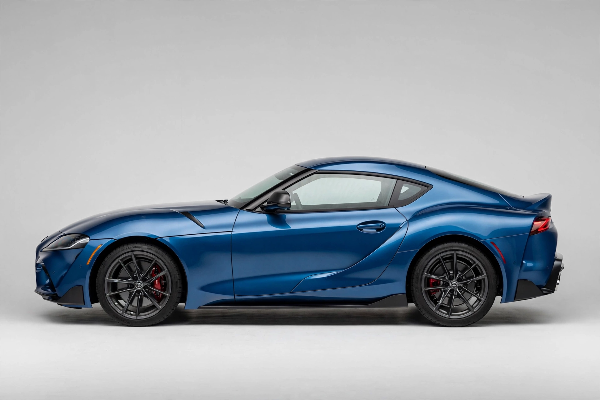 Toyota GR Supra 2025, vista lateral