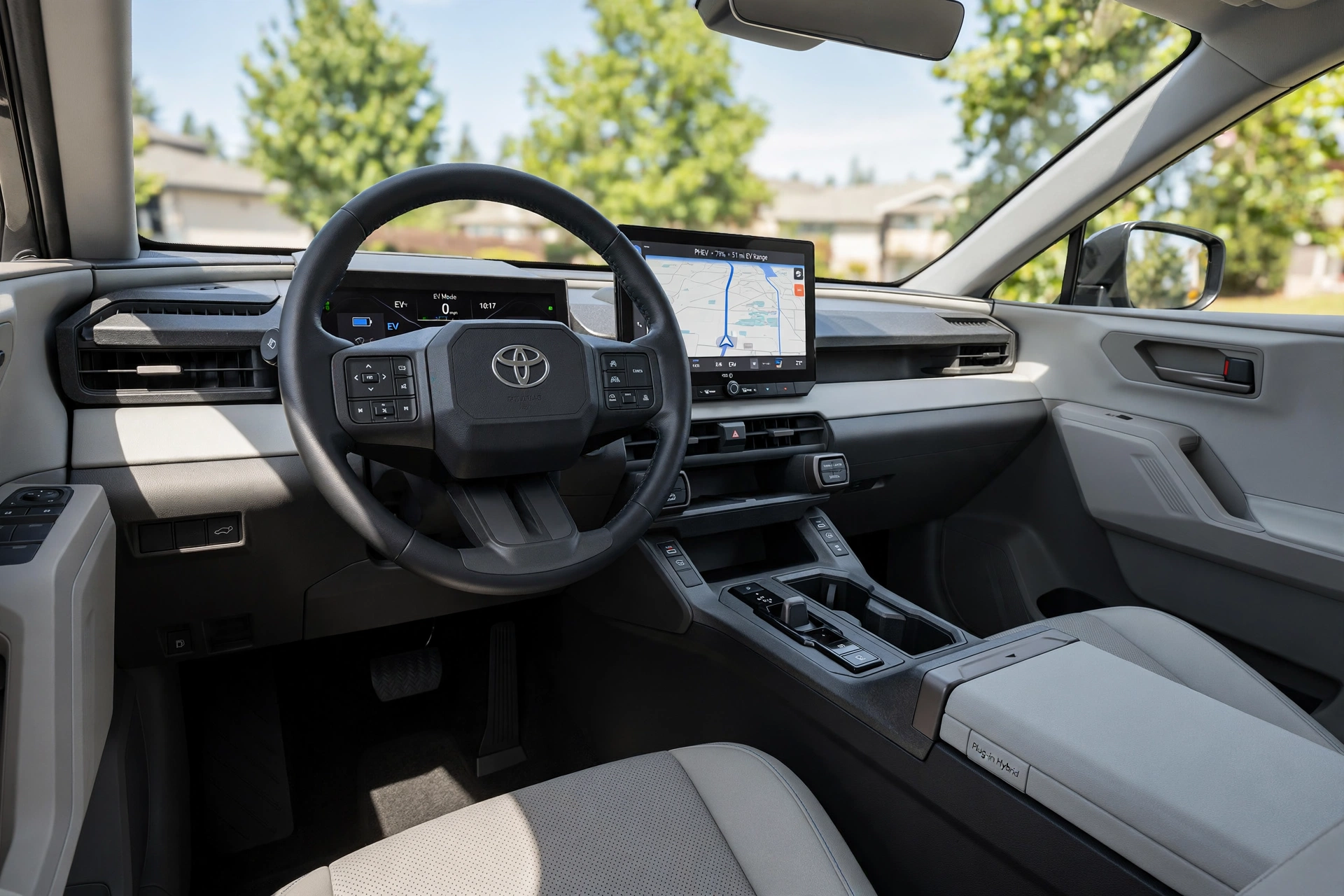 Interior oficial del Toyota RAV4 PHEV