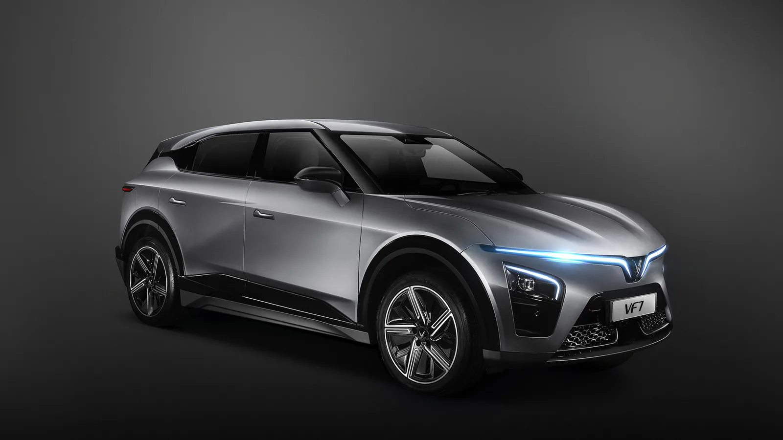 VinFast VF 7