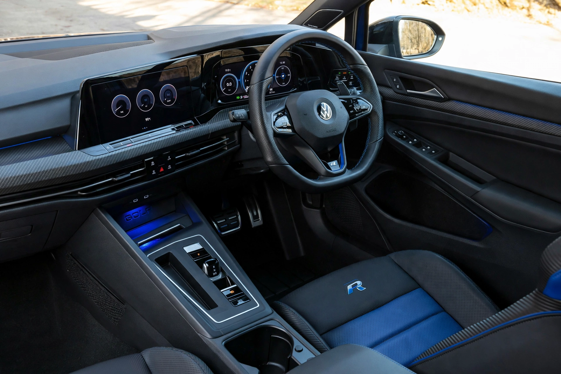 Interior oficial del Volkswagen Golf R