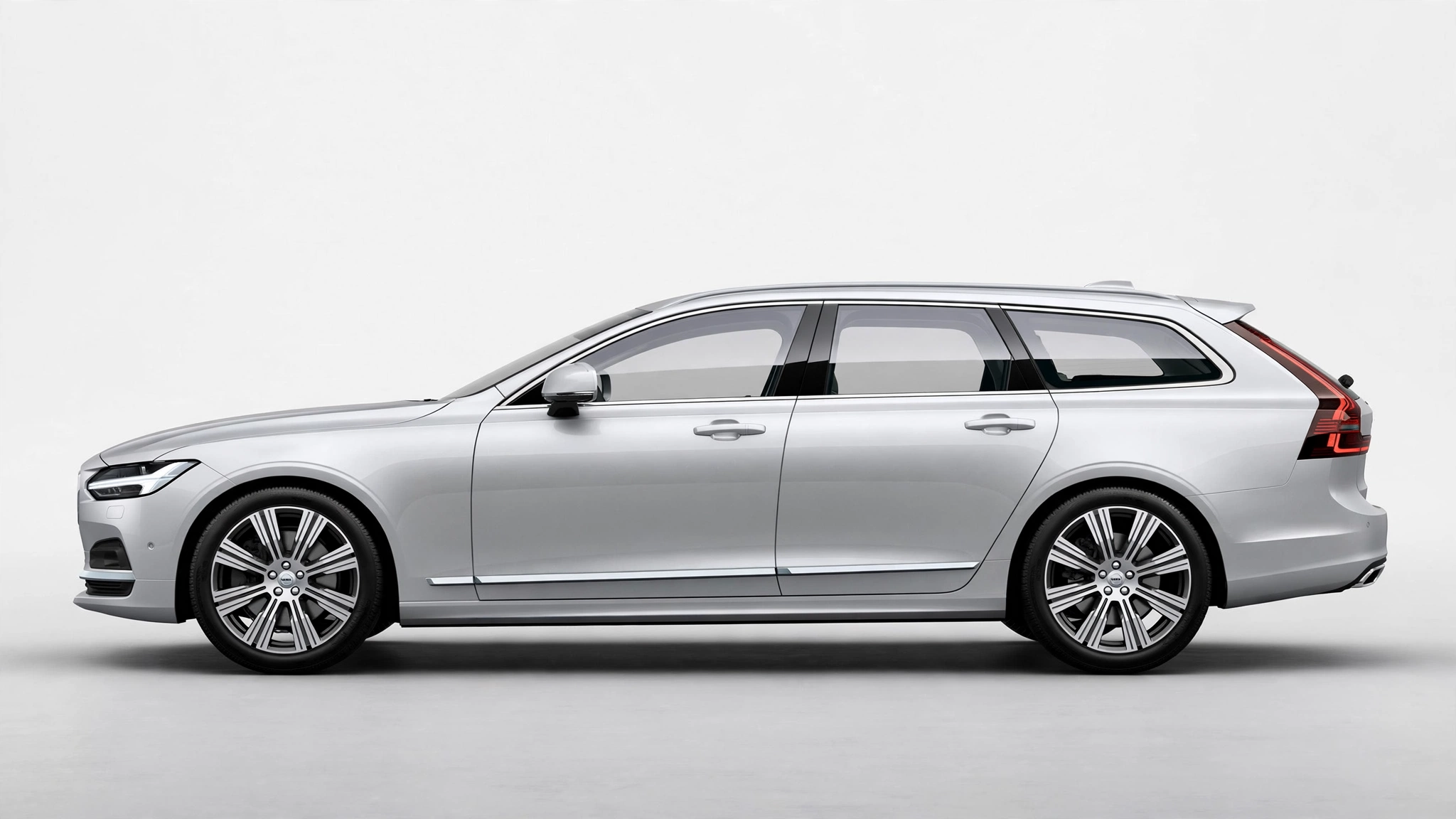 Volvo V90, vista lateral
