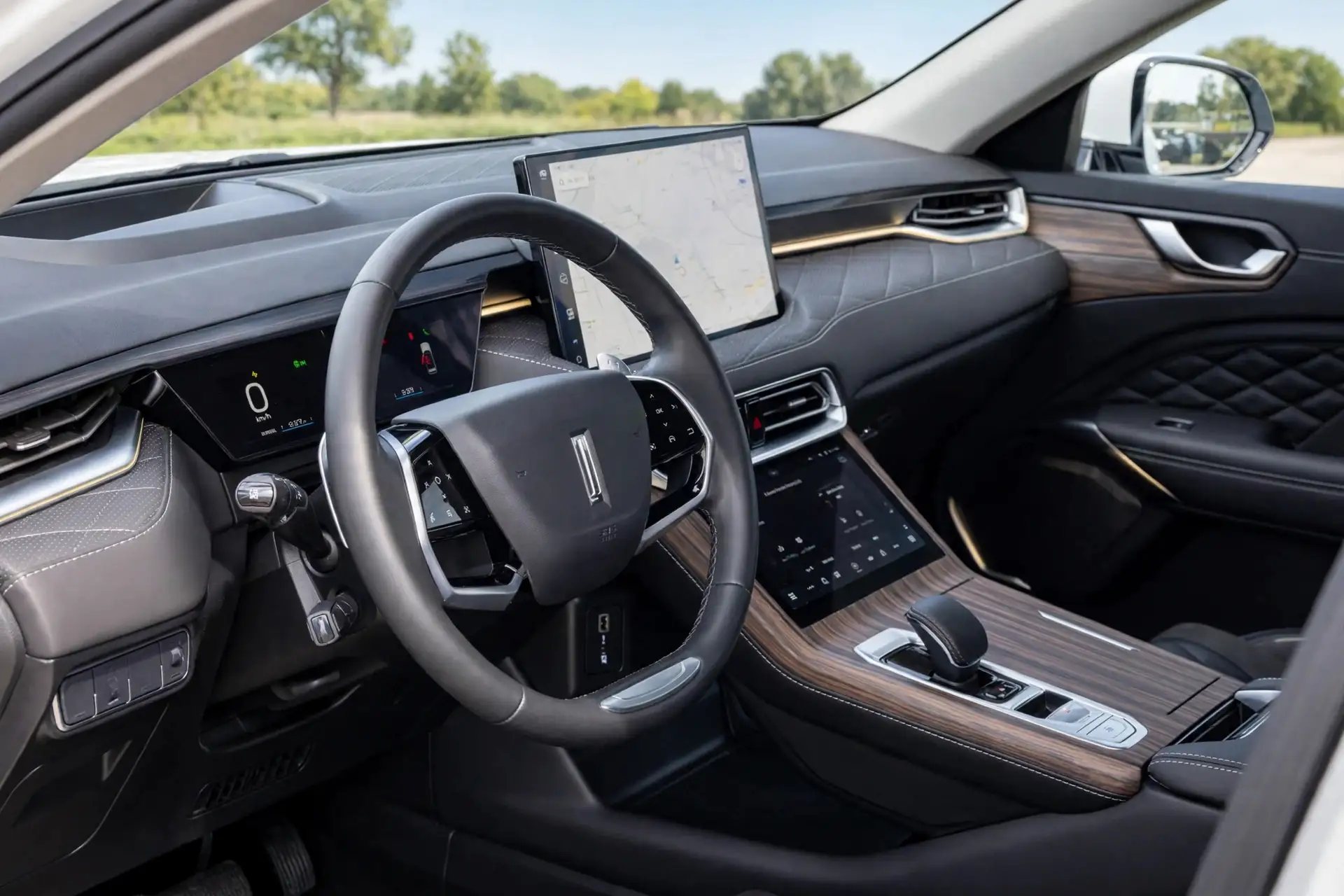 Interior oficial del Wey 03 2024