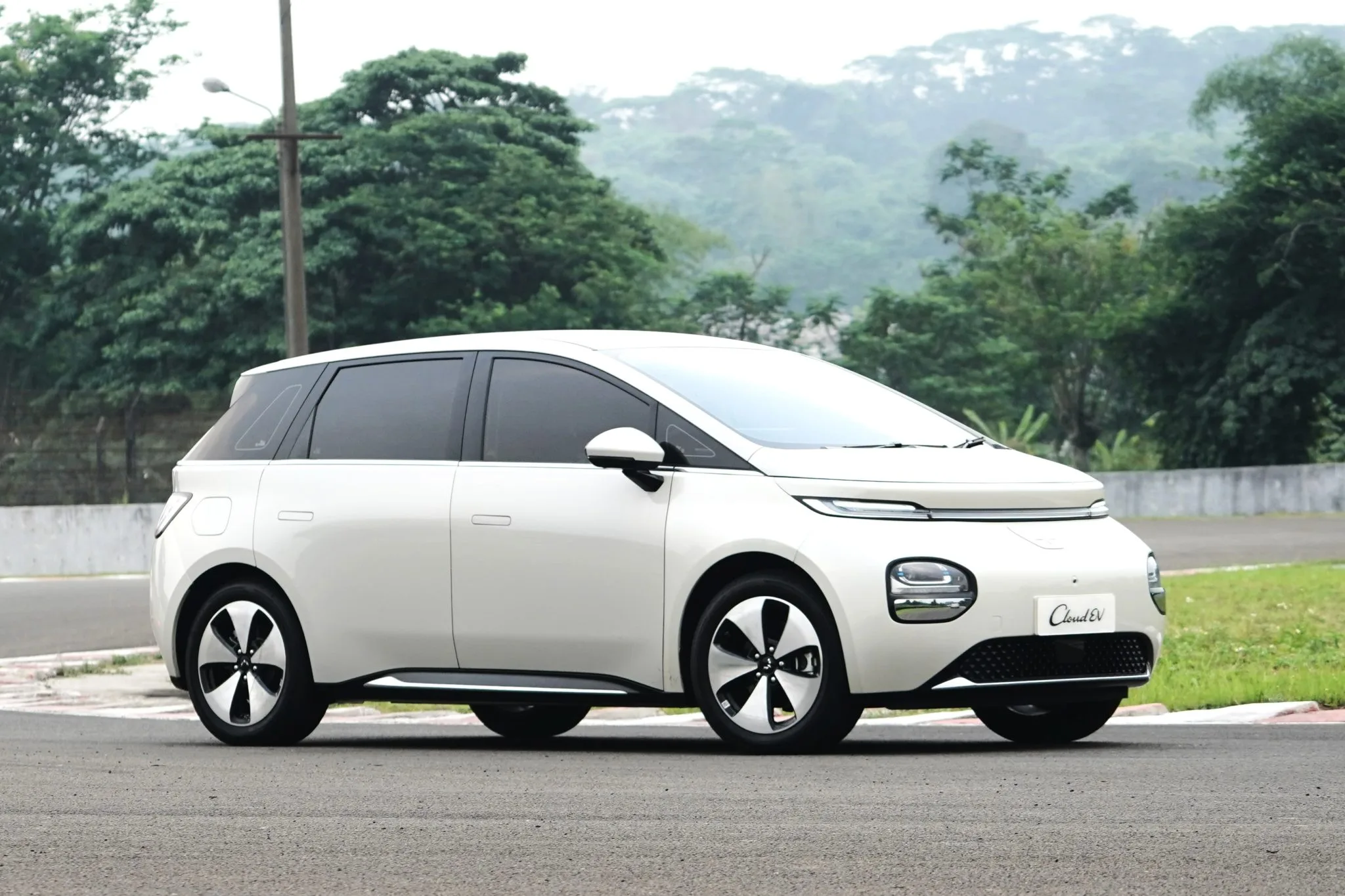 Wuling Cloud del año 2024